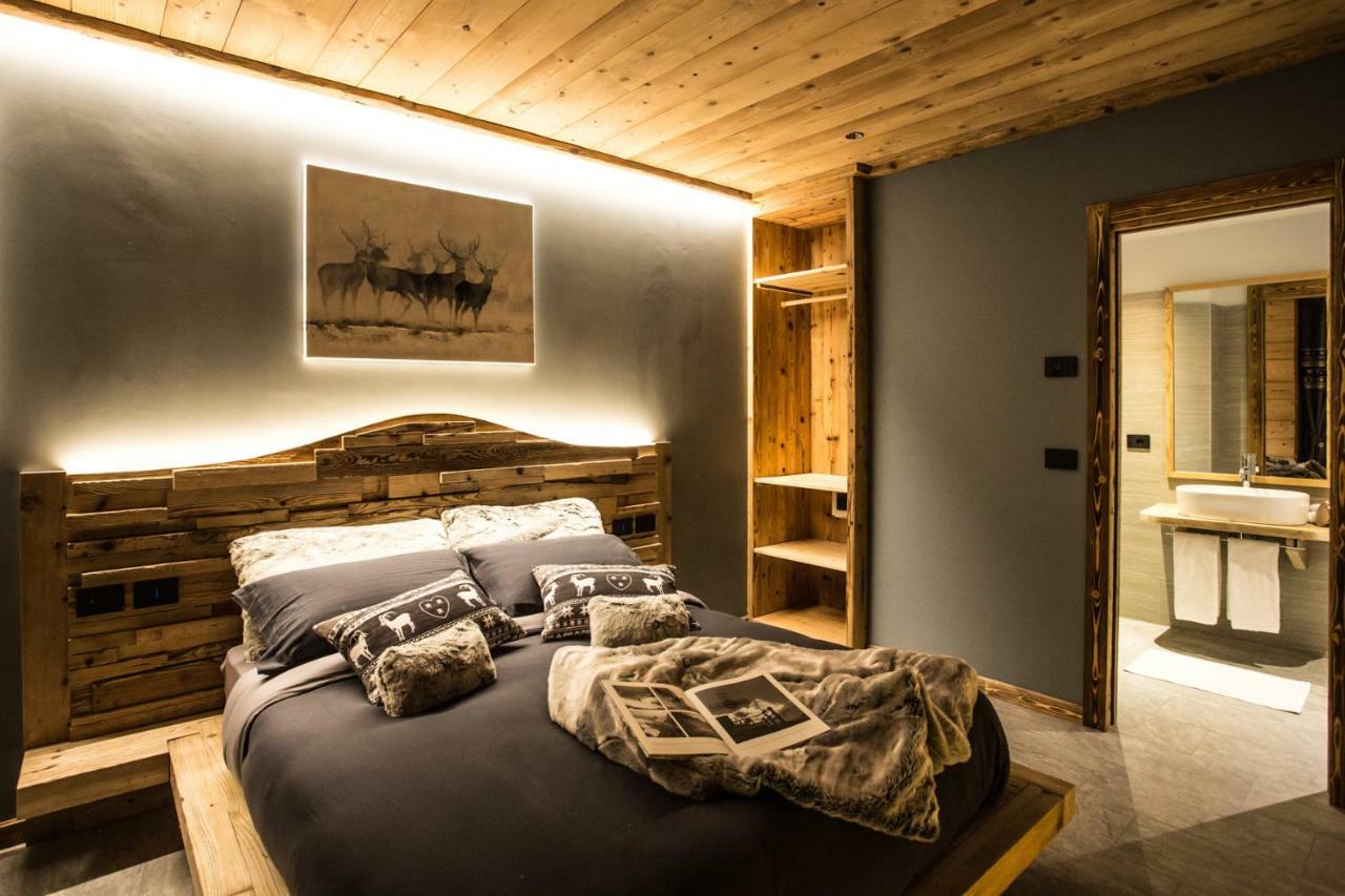 Alpine Rooms Guesthouse Breuil-Cervinia Exterior foto