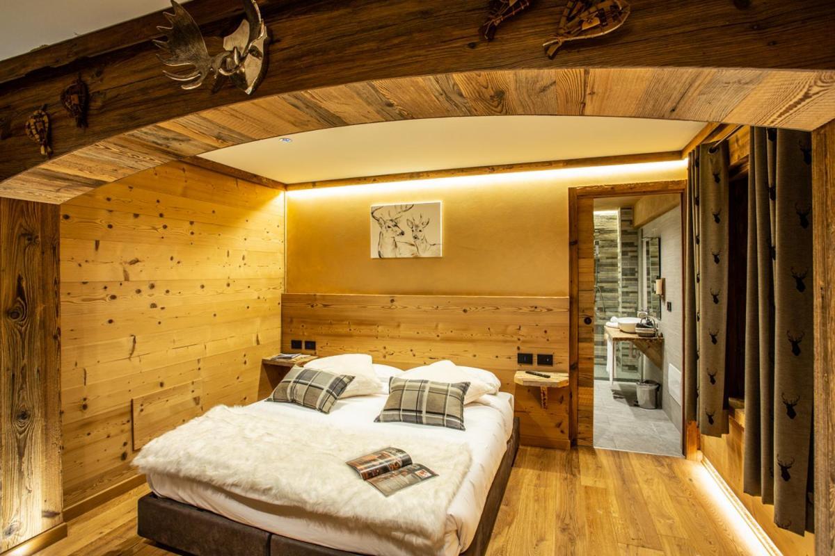 Alpine Rooms Guesthouse Breuil-Cervinia Exterior foto